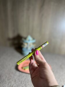 خط چشم ضدآب بیولیس گلاید ایت | Beaulis Glide It Waterproof Eyeliner - Image 2