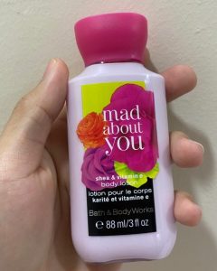 لوسیون بدن بث اند بادی رایحه Mad About You