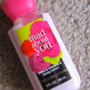 لوسیون بدن بث اند بادی رایحه Mad About You - تصویر