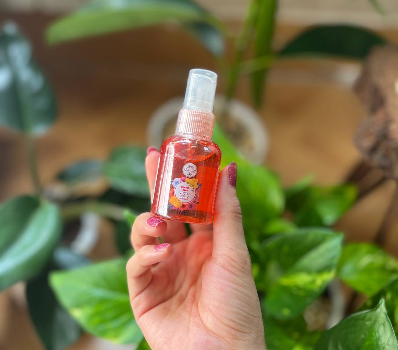 بادی میست بیبیوتی | Bee Beauty Body Mist - 1 بادی میست بیبیوتی | Bee Beauty Body Mist - Image 1